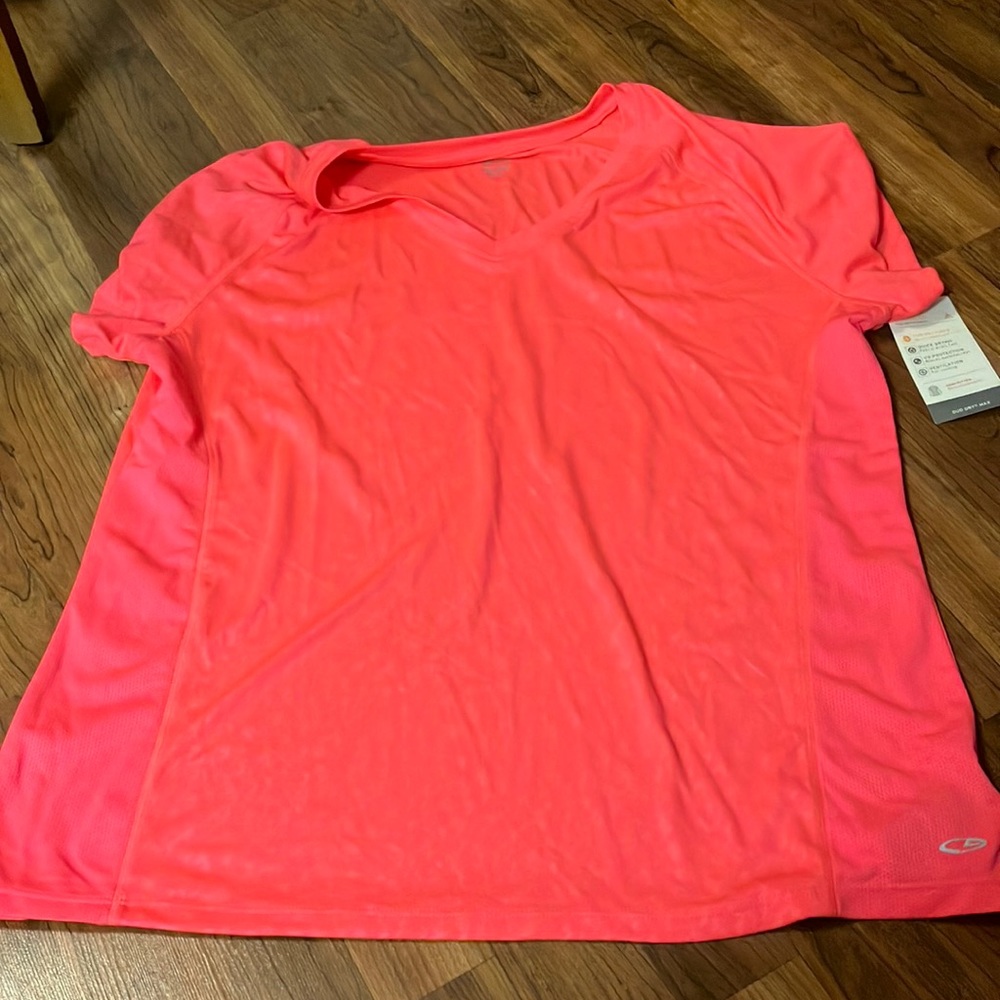 B1G2 Hot pink top